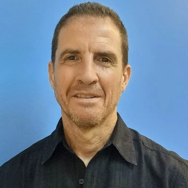 Dr. Gabriel Magariños Dr. Gabriel Magariños