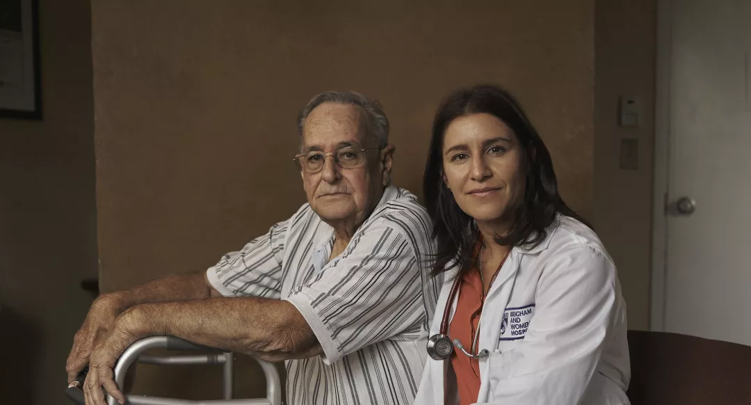 Banner com médico e paciente