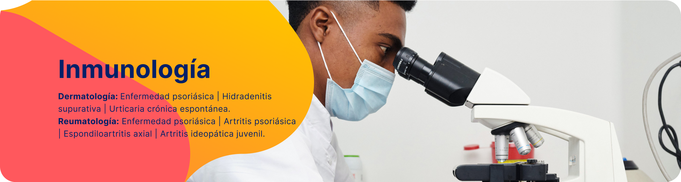 Baner para inmunología, científico observa una muestra Baner para inmunología, científico observa una muestra