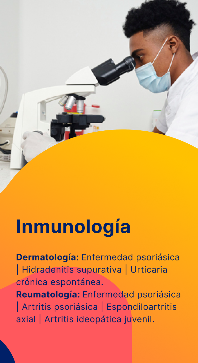 Baner para inmunología, científico observa una muestra en un microscopio Baner para inmunología, científico observa una muestra en un microscopio