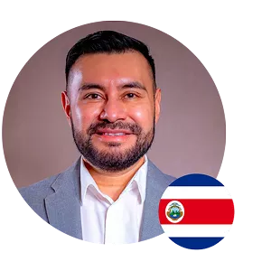 Dr. Denis Landaverde