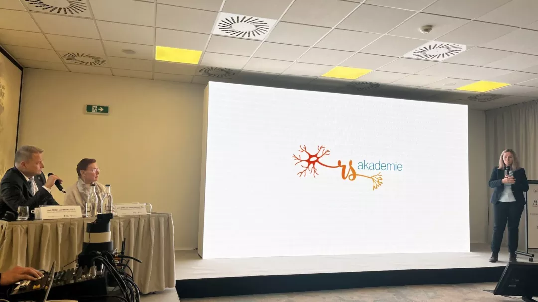 rs_academy_thumbnail_img_2137