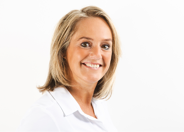 Contact Simone Waijers