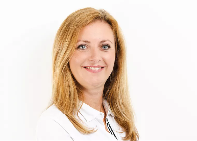 Contact Cindy Rademakers