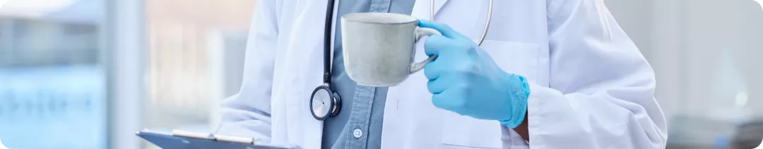 «Кофе с экспертом»: COMBI-APlus — можно ли за счет улучшения переносимости повысить показатели эффективности адъювантной терапии меланомы кожи?