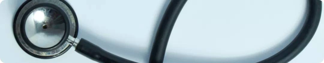 Как заподозрить поражение позвоночника при ЭАА у детей?